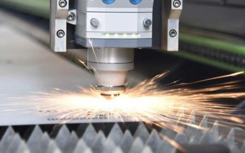 Why Smart Manufacturers Choose Laser Cutting Services for Ultimate Efficiency?