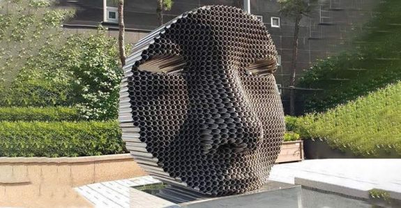 Metal & Stainless Steel Sculpture in Dubai