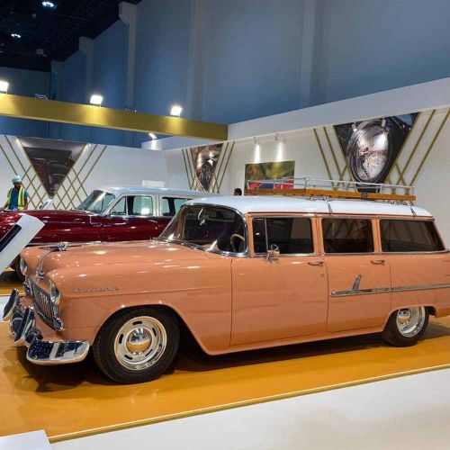 Custom Vintage Car Booth Fabrication with Display Platforms in Ras Al Khaimah
