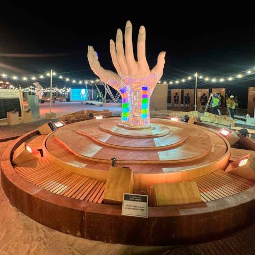 Sculpture Making Services for Metal and Stainless Steel Artworks in Dubai